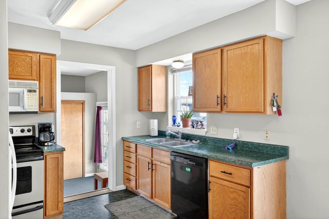 11850 N HECHT RD, Hallsville, MO 65255