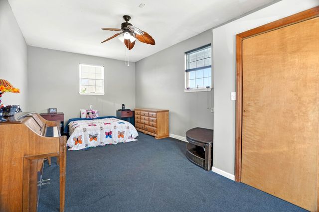 11850 N HECHT RD, Hallsville, MO 65255