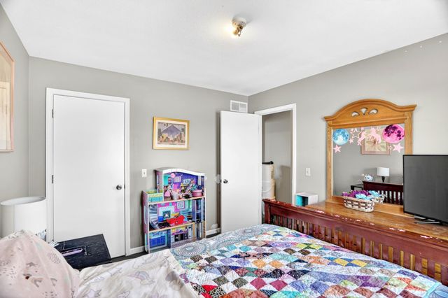 11850 N HECHT RD, Hallsville, MO 65255