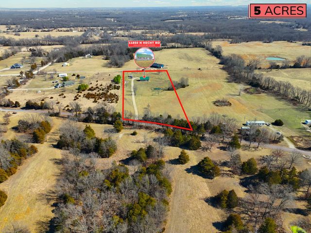 11850 N HECHT RD, Hallsville, MO 65255