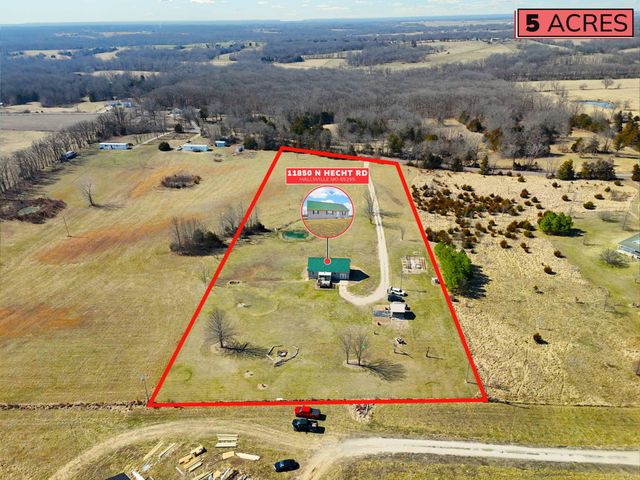 11850 N HECHT RD, Hallsville, MO 65255