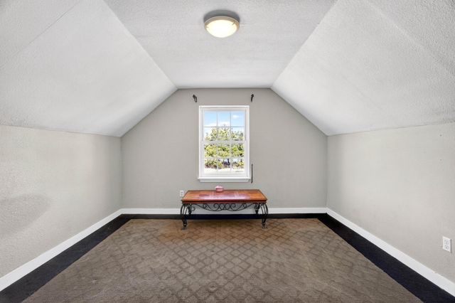 11850 N HECHT RD, Hallsville, MO 65255