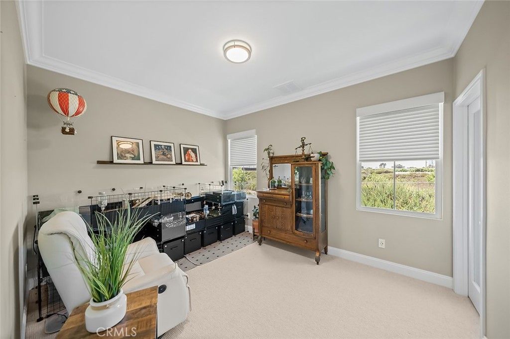 Image 41 of property listing at 4689 Holly Avenue, Long Beach, CA 90805