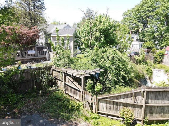 71 W FREDERICK ST, Millersville, PA 17551