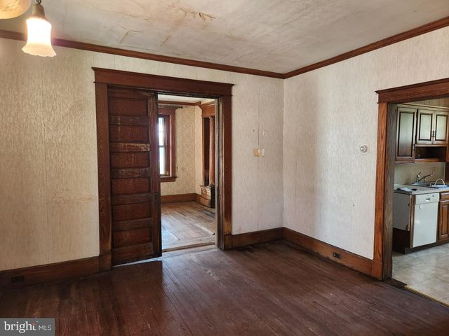 71 W FREDERICK ST, Millersville, PA 17551