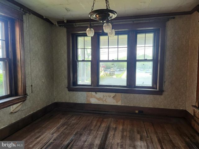 71 W FREDERICK ST, Millersville, PA 17551