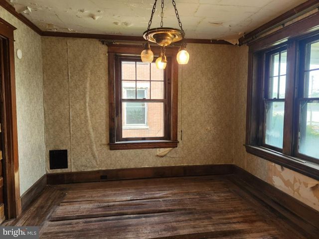 71 W FREDERICK ST, Millersville, PA 17551