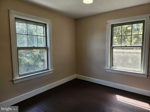 71 W FREDERICK ST, Millersville, PA 17551