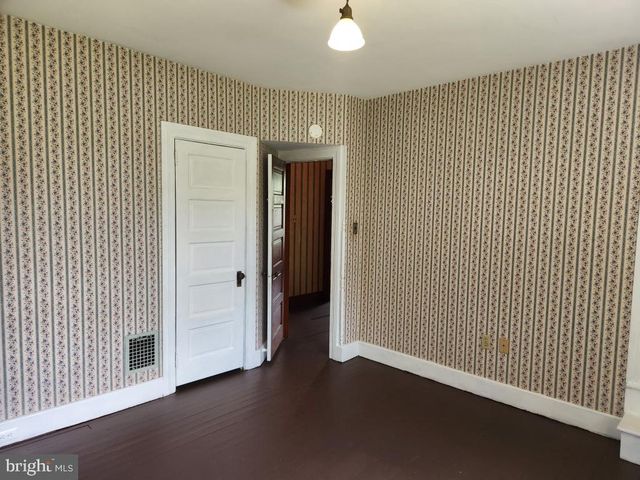 71 W FREDERICK ST, Millersville, PA 17551