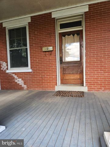 71 W FREDERICK ST, Millersville, PA 17551