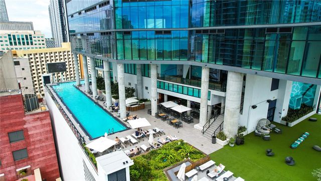 398 NE 5th St 3516, Miami, FL 33132