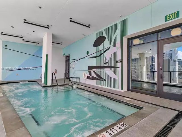 398 NE 5th St 3516, Miami, FL 33132