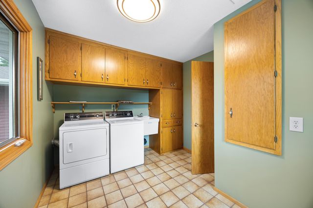 3024 Meridian Avenue NE, Buffalo, MN 55313