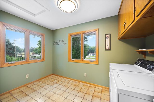 3024 Meridian Avenue NE, Buffalo, MN 55313