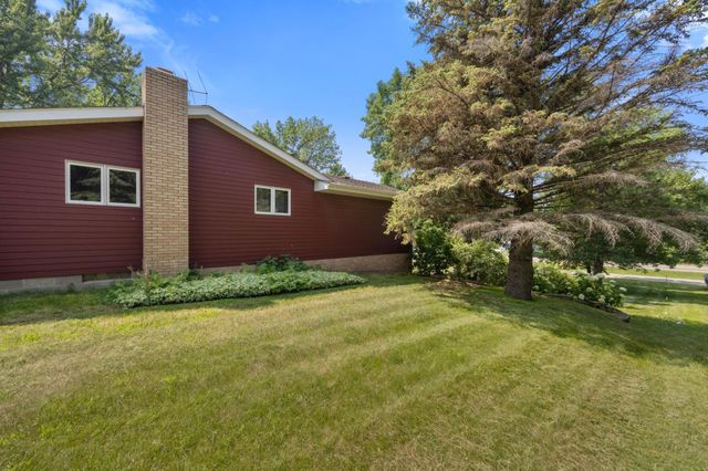 3024 Meridian Avenue NE, Buffalo, MN 55313