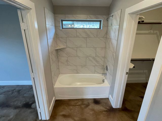 2213 N Hickory Street, Sherman, TX 75092