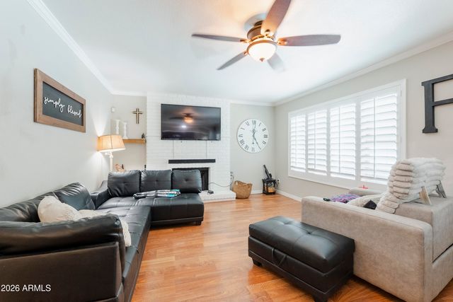 1449 N WOODSIDE Road, Chandler, AZ 85224