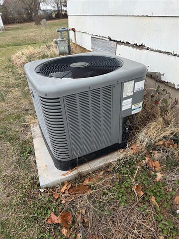 19090 SE Catfish Drive, Newalla, OK 74857