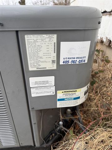 19090 SE Catfish Drive, Newalla, OK 74857