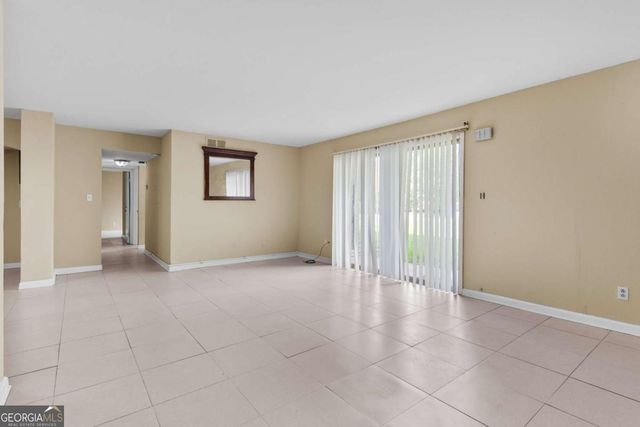 115 Camelot Drive, Atlanta, GA 30349