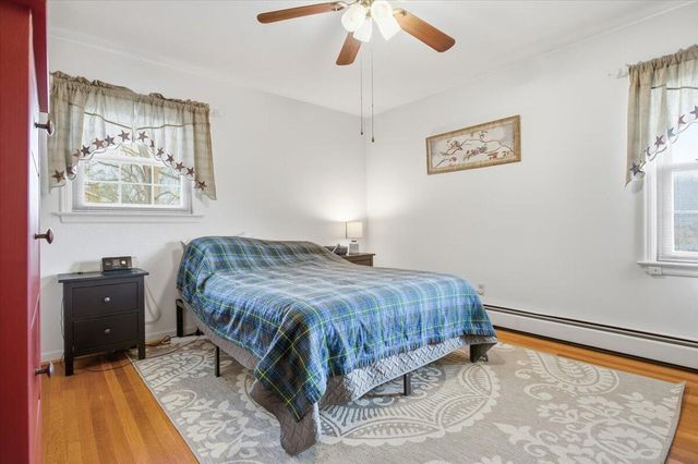 4129 Blue View DR, Roanoke, VA 24012