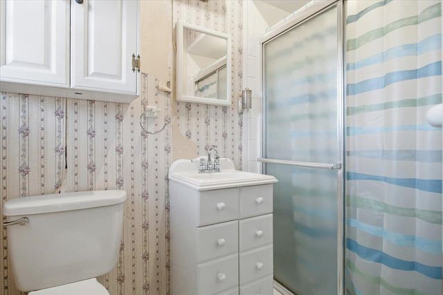 4129 Blue View DR, Roanoke, VA 24012