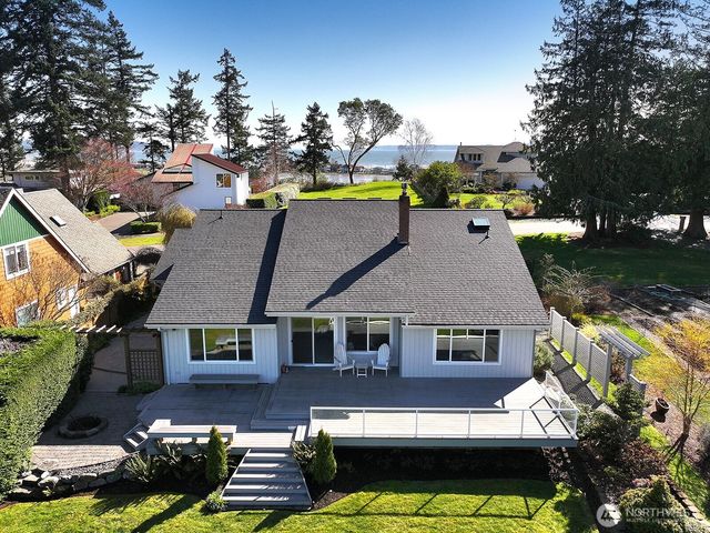 2471 Soundview Drive, Langley, WA 98260