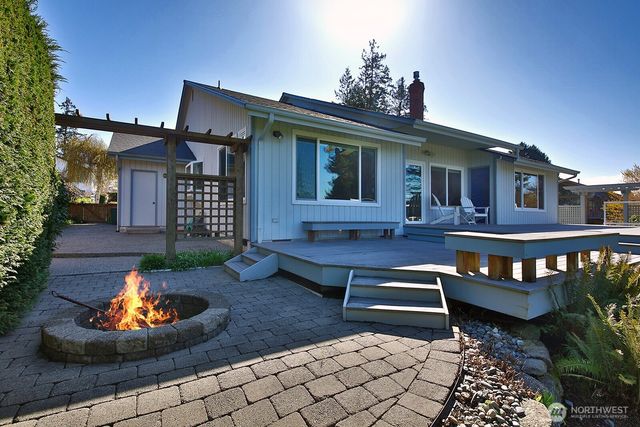 2471 Soundview Drive, Langley, WA 98260