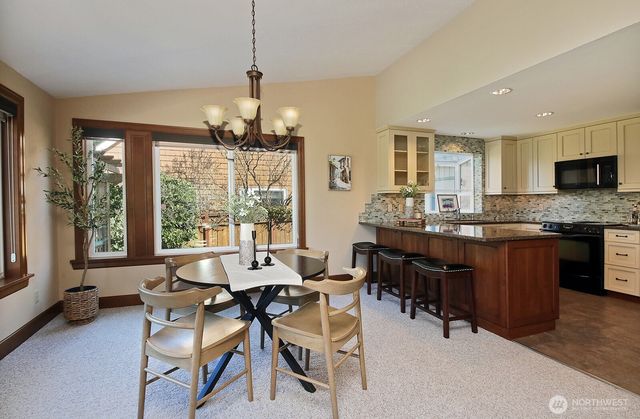 2471 Soundview Drive, Langley, WA 98260