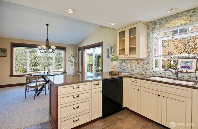 2471 Soundview Drive, Langley, WA 98260