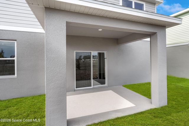 995 Connolly Lane NE, Palm Bay, FL 32905
