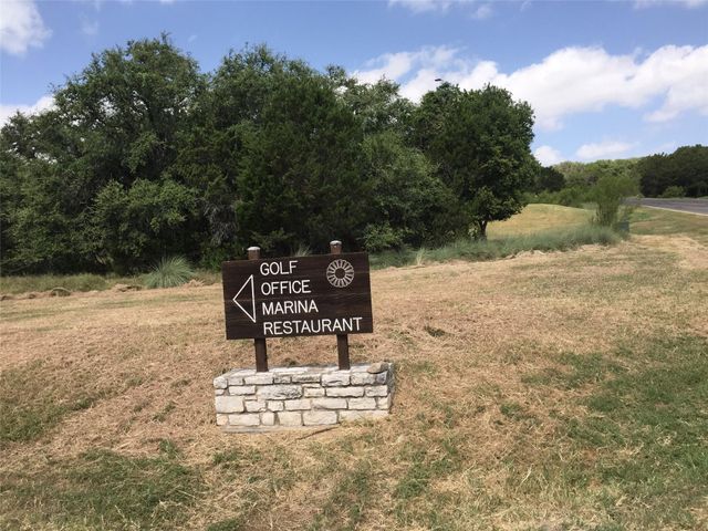 18902 Nicklaus DR, Point Venture, TX 78645