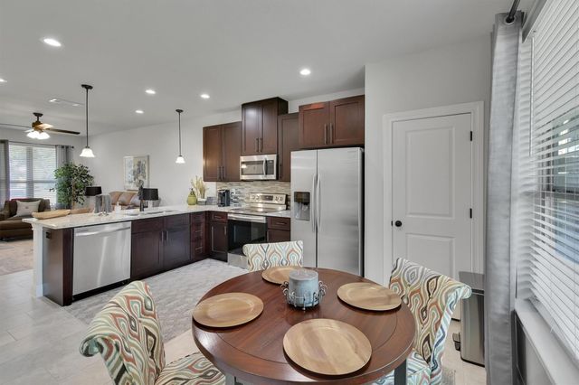 18902 Nicklaus DR, Point Venture, TX 78645