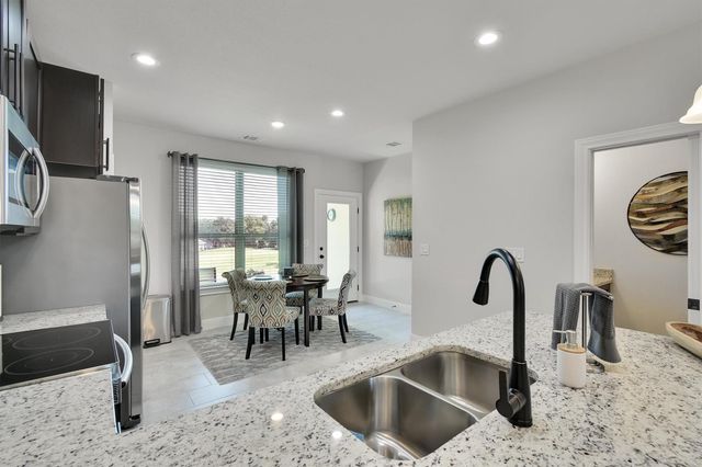 18902 Nicklaus DR, Point Venture, TX 78645