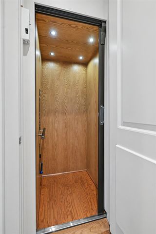 2410 Mimosa Drive, Houston, TX 77019