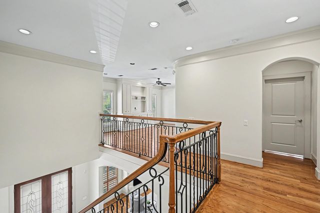 2410 Mimosa Drive, Houston, TX 77019