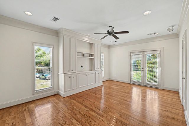 2410 Mimosa Drive, Houston, TX 77019