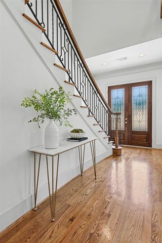 2410 Mimosa Drive, Houston, TX 77019