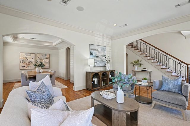 2410 Mimosa Drive, Houston, TX 77019