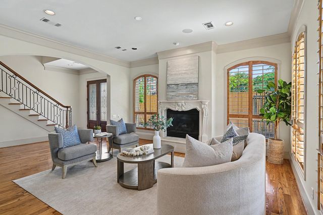 2410 Mimosa Drive, Houston, TX 77019