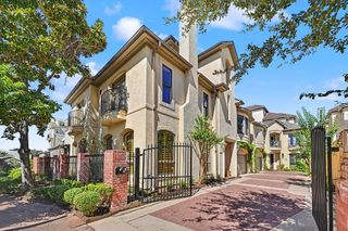 2410 Mimosa Drive, Houston, TX 77019