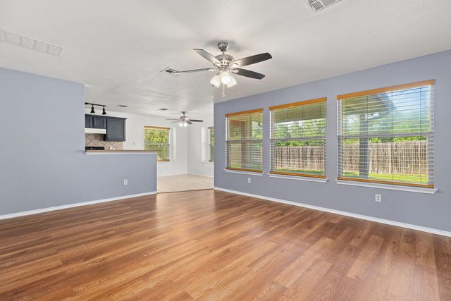 1110 Sundrop PL, Round Rock, TX 78665
