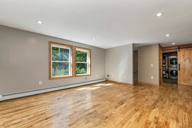 1111 Stark Road, Conway, NH 03813