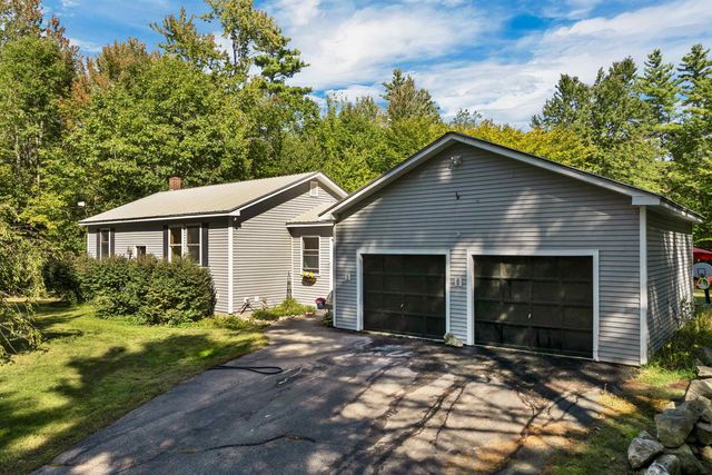 1111 Stark Road, Conway, NH 03813