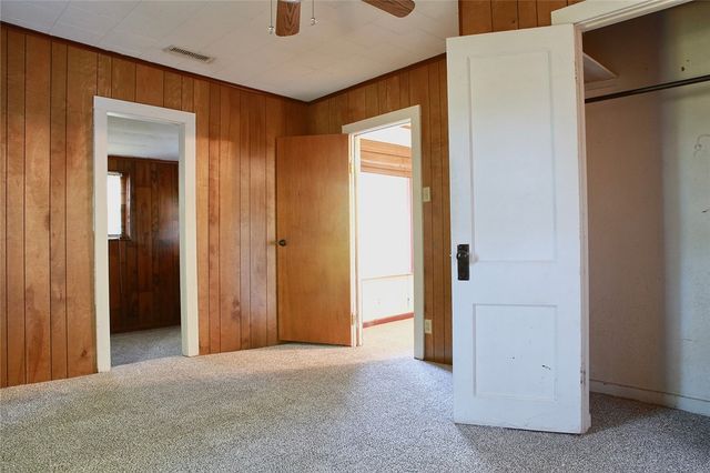 1149 Indian Trail, Fayetteville, AR 72701