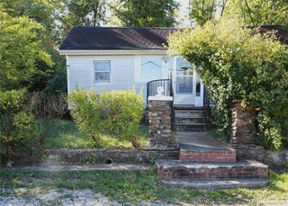 1149 Indian Trail, Fayetteville, AR 72701