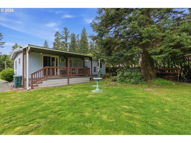 173 RIVERVIEW Dr, Castle Rock, WA 98611