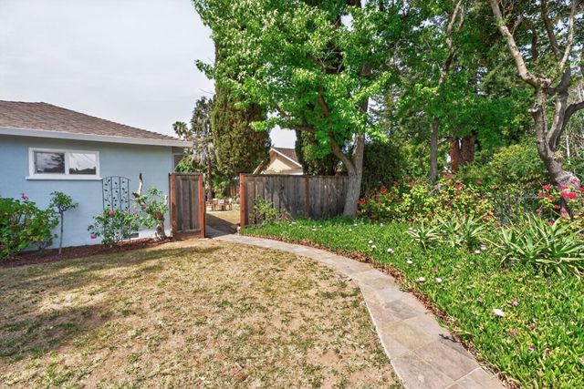 13810 Quito Road, Saratoga, CA 95070
