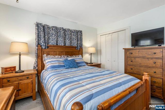 567 Fern Avenue, Lyndhurst, NJ 07071