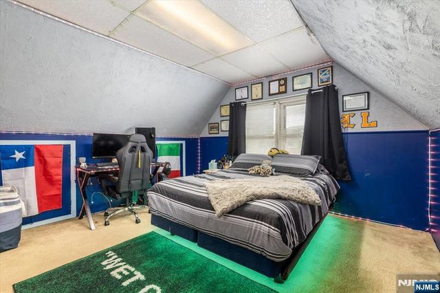 567 Fern Avenue, Lyndhurst, NJ 07071